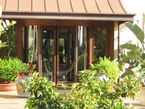thumbnail: Property entrance