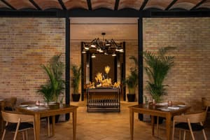 thumbnail: Restaurant
