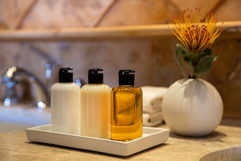 Bathroom amenities