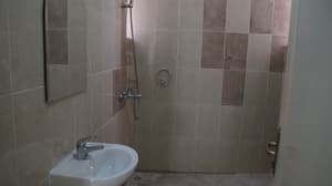 thumbnail: Bathroom shower