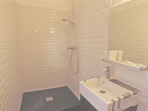 thumbnail: General view