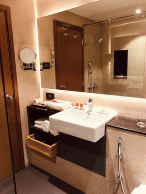 thumbnail: Bathroom