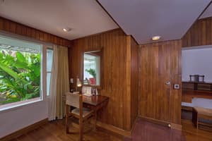 thumbnail: Living area