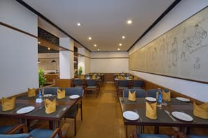 thumbnail: Restaurant