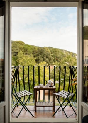 thumbnail: Balcony view