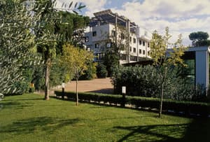 thumbnail: Property grounds