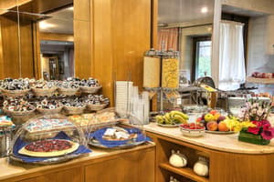 thumbnail: Buffet