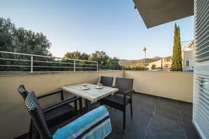 thumbnail: Terrace/patio