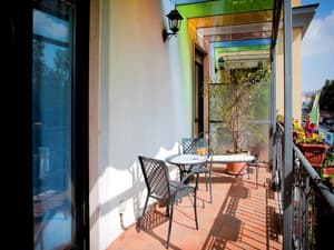 thumbnail: Terrace
