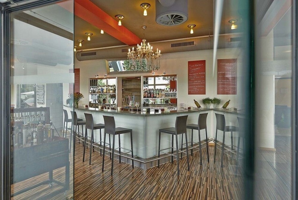 Restaurant-cafeteria