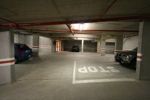 thumbnail: Parking