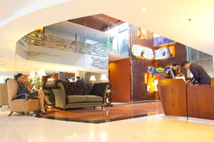 thumbnail: Lobby sitting area