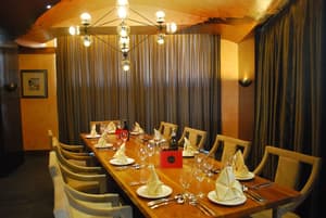 thumbnail: Restaurant