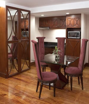 thumbnail: In-room dining