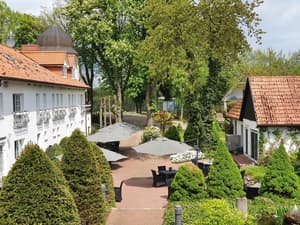 thumbnail: Sundeck