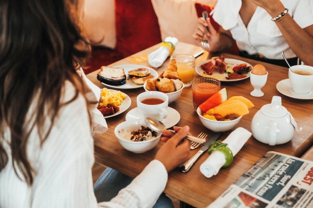 Breakfast buffet