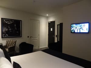 thumbnail: Room
