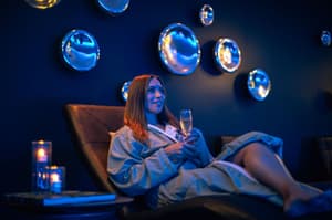 thumbnail: Lounge