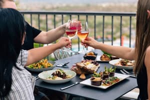 thumbnail: Restaurant