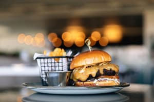 thumbnail: Restaurant