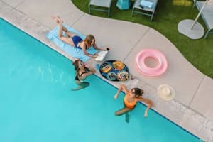thumbnail: Pool