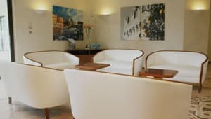 thumbnail: Lobby sitting area