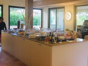 thumbnail: Breakfast buffet