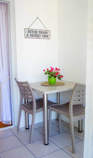 thumbnail: In-room dining