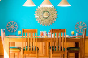 thumbnail: Couples dining