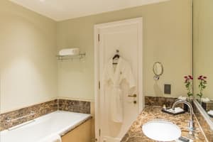 thumbnail: Interior