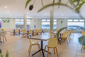 thumbnail: Restaurant
