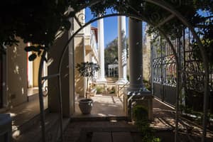 thumbnail: Property entrance