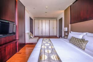 thumbnail: Room