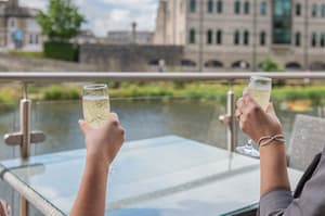 thumbnail: Outdoor dining