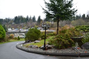 thumbnail: Exterior