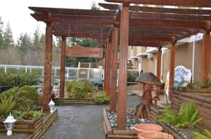 thumbnail: Interior entrance