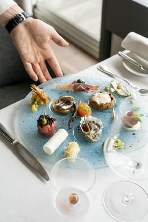 thumbnail: Restaurant