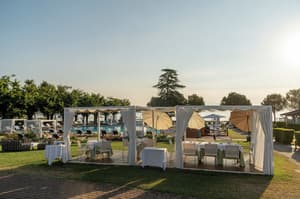 thumbnail: Terrace/patio