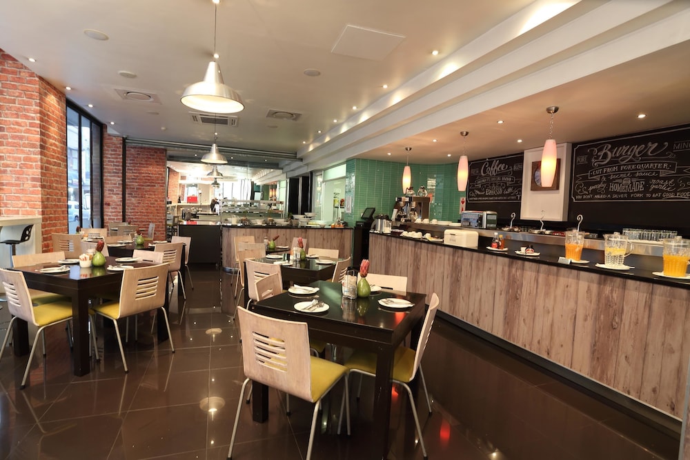 Cafe