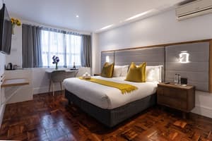 thumbnail: Room