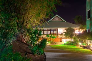 thumbnail: Property grounds