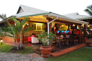 thumbnail: Restaurant