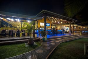 thumbnail: Bar (on property)