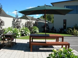 thumbnail: BBQ/picnic area