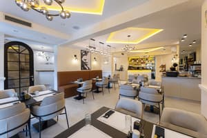 thumbnail: Restaurant
