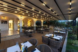 thumbnail: Restaurant