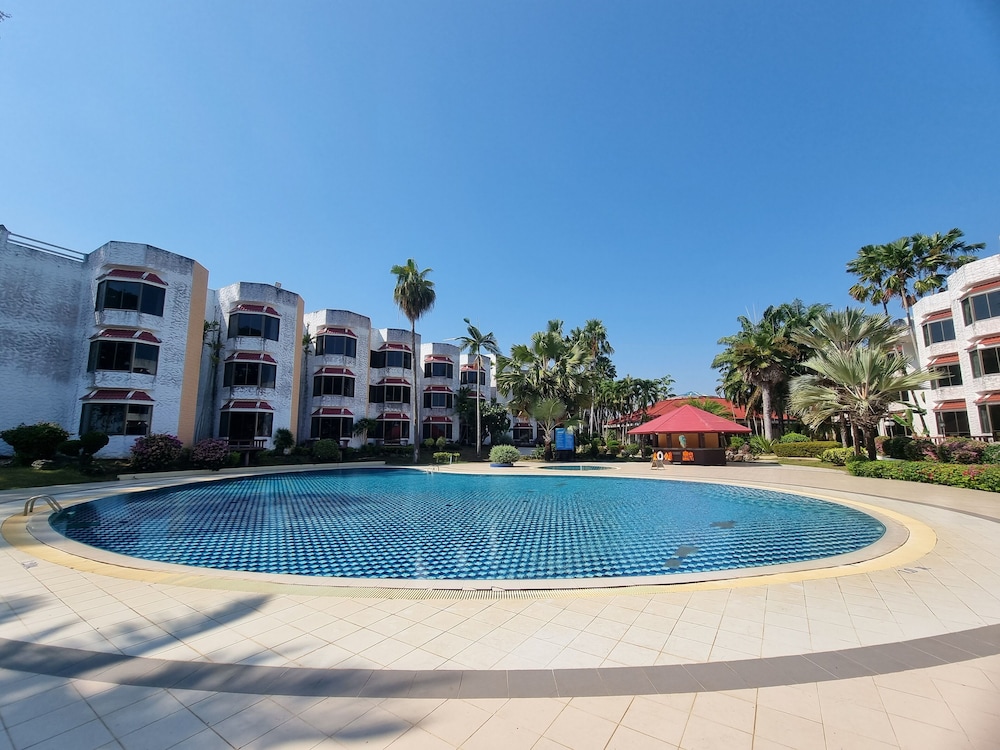 Courtyard view