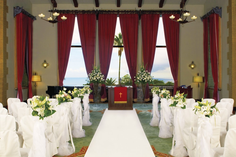 Indoor wedding