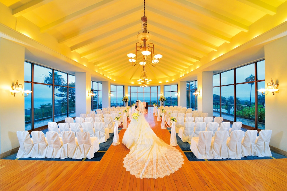 Indoor wedding