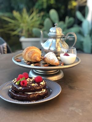 thumbnail: Breakfast buffet